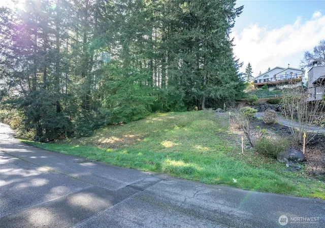 Photo 3 of Land for sale at 9806 Sari Ln, Gig Harbor, WA 98332 | MLS# NWM2497354 | Listing updated on 2026-09-17