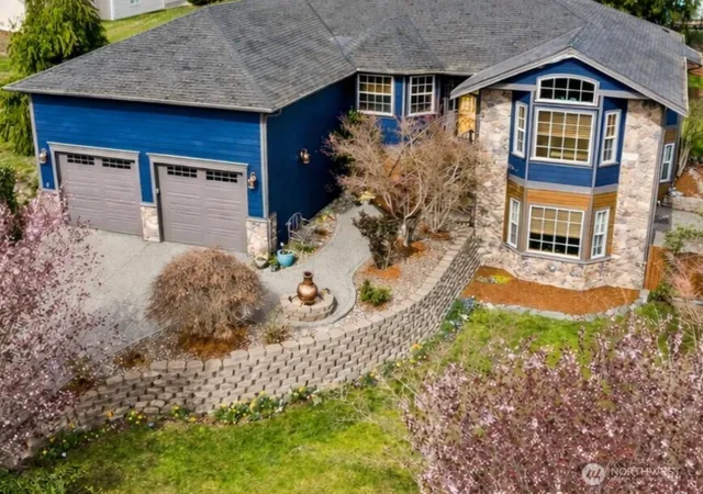 Photo 2 of Single family home for sale at 1140 Matterhorn Loop, Camano Island, WA 98282 | MLS# NWM2497425 | Listing updated on 2026-09-17