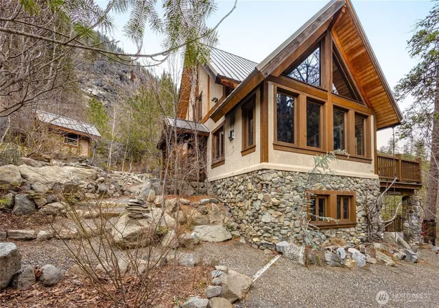Photo 3 of Single family home for sale at 7150 Icicle Rd, Leavenworth, WA 98826 | MLS# NWM2497742 | Listing updated on 2026-09-17