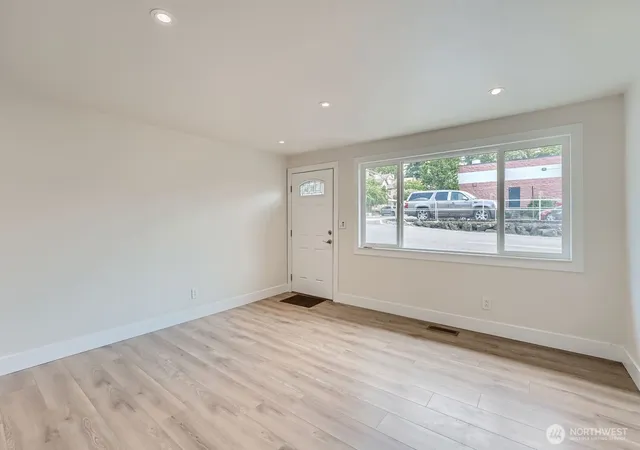 Photo 4 of Multi family home for sale at 1409 Union Ave NE, Renton, WA 98059 | MLS# NWM2498022 | Listing updated on 2026-09-28