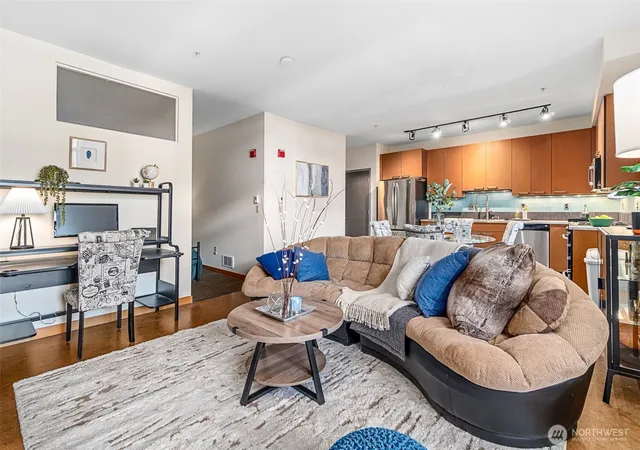 Photo 3 of Condo for sale at 1414 12th Avenue #406, Seattle, WA 98122 | MLS# NWM2498029 | Listing updated on 2026-09-23