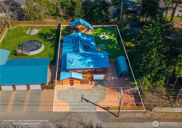 Photo 3 of Single family home for sale at 424 Cannon Rd, Packwood, WA 98361 | MLS# NWM2498091 | Listing updated on 2026-09-28