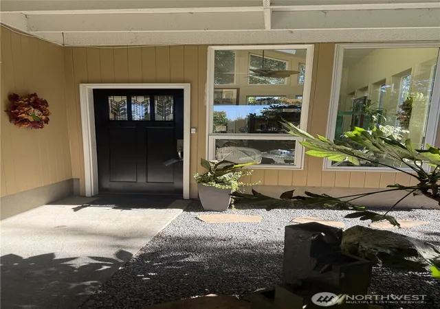 Photo 3 of Single family home for sale at 33704 J Pl, Ocean Park, WA 98640 | MLS# NWM2498155 | Listing updated on 2026-10-01