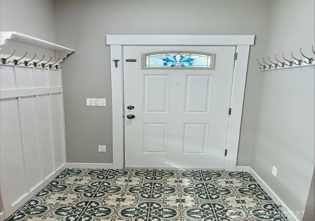Photo 4 of Single family home for sale at 310 2nd Street, Sumas, WA 98295 | MLS# NWM2498397 | Listing updated on 2026-09-23