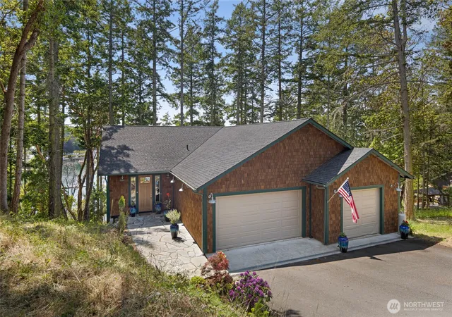Photo 1 of Single family home for sale at 247 Afterglow Dr, Friday Harbor, WA 98250 | MLS# NWM2498455 | Listing updated on 2026-09-17