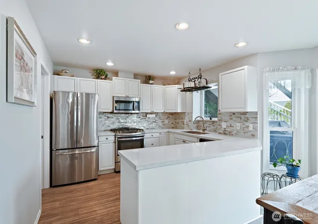 Photo 3 of Single family home for sale at 2412 16th Street, Anacortes, WA 98221 | MLS# NWM2498672 | Listing updated on 2026-09-17