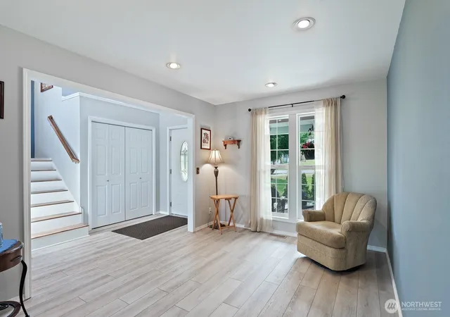 Photo 4 of Single family home for sale at 2412 16th Street, Anacortes, WA 98221 | MLS# NWM2498672 | Listing updated on 2026-09-17