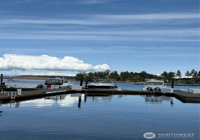 Photo 2 of Condo for sale at 258 Armadale Rd #1, Friday Harbor, WA 98250 | MLS# NWM2498681 | Listing updated on 2026-09-17