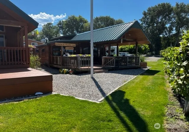 Photo 3 of Manufactured home for sale at 15 Oro Beach Dr #25,31, Oroville, WA 98844 | MLS# NWM2498892 | Listing updated on 2026-09-17