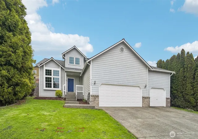 Photo 1 of Sale Pending at 31500 113th Avenue Se, Auburn, WA 98092 | MLS# NWM2498957 | Listing updated on 2026-09-25