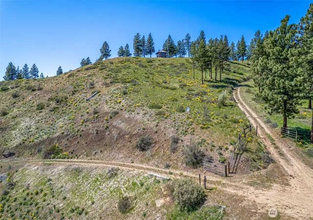 Photo 4 of Land for sale at 1021 Chicken Farm Ln, Cashmere, WA 98815 | MLS# NWM2498962 | Listing updated on 2026-09-17