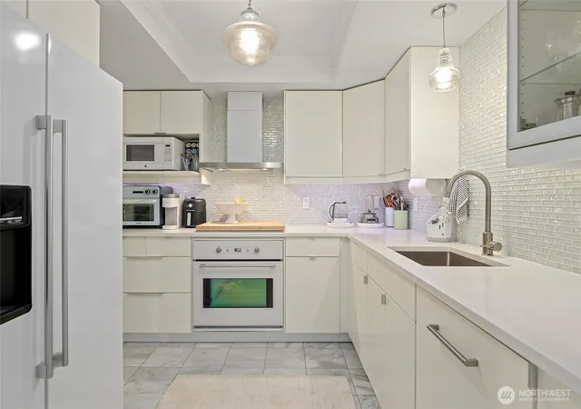 Photo 3 of Condo for sale at 135 N 46th Street #101, Seattle, WA 98103 | MLS# NWM2498963 | Listing updated on 2026-09-30