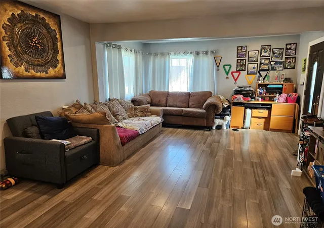 Photo 4 of Single family home for sale at 47 S Dogwood St, Soap Lake, WA 98851 | MLS# NWM2499067 | Listing updated on 2026-09-28