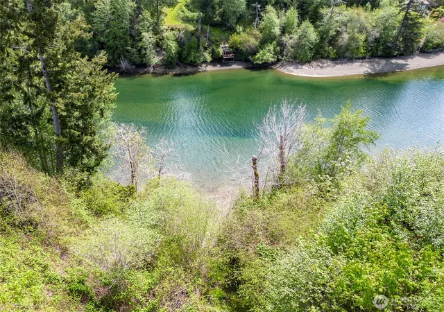 Photo 1 of Land for sale at 770 E April Ave, Grapeview, WA 98546 | MLS# NWM2499182 | Listing updated on 2026-09-17