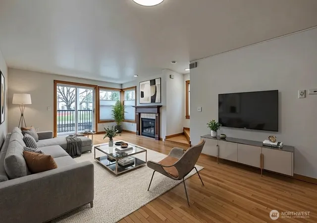 Photo 4 of Single family home for sale at 2221 E Spruce St, Seattle, WA 98122 | MLS# NWM2499188 | Listing updated on 2026-09-17
