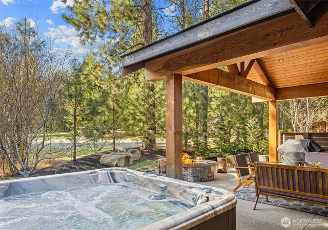 Photo 3 of Single family home for sale at 70 Bull Wheel Ln, Cle Elum, WA 98922 | MLS# NWM2499287 | Listing updated on 2026-10-10