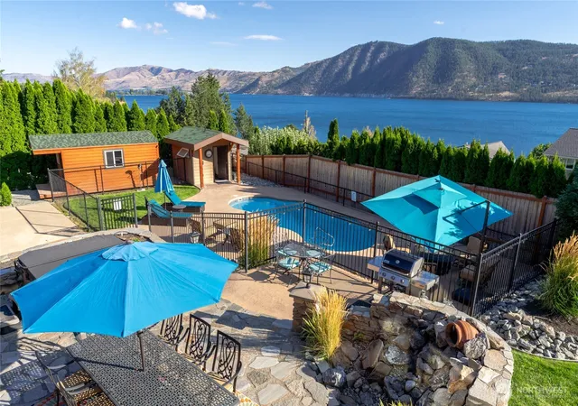 Photo 3 of Single family home for sale at 1995 Lakeshore Dr, Manson, WA 98831 | MLS# NWM2499393 | Listing updated on 2026-09-17