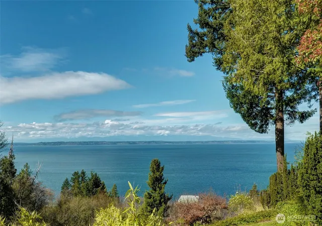 Photo 1 of Single family home for sale at 16202 72nd Avenue W, Edmonds, WA 98026 | MLS# NWM2499687 | Listing updated on 2026-09-17