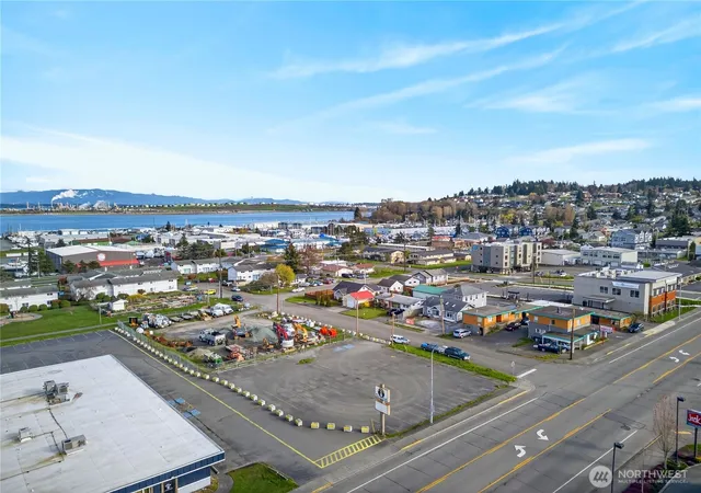 Photo 2 of Land for sale at 2821 Commercial Ave, Anacortes, WA 98221 | MLS# NWM2499718 | Listing updated on 2026-09-17