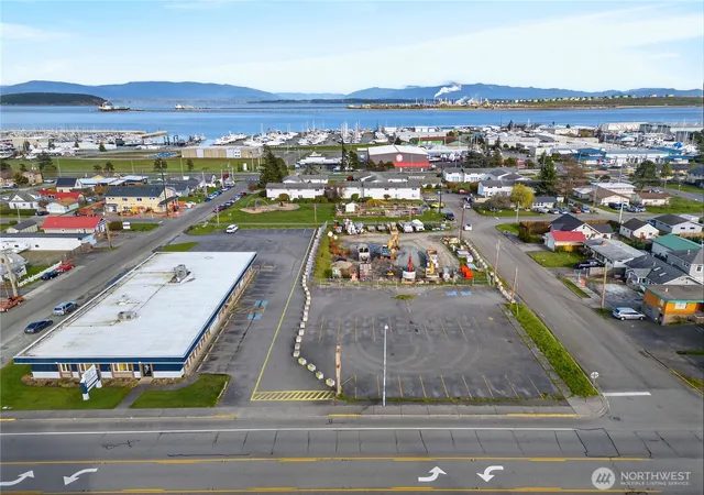 Photo 3 of Land for sale at 2821 Commercial Ave, Anacortes, WA 98221 | MLS# NWM2499718 | Listing updated on 2026-09-17