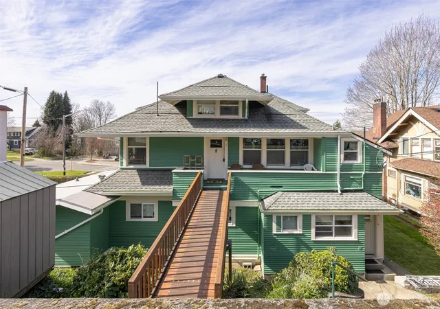 Photo 3 of Multi family home for sale at 900 N Garden, Bellingham, WA 98225 | MLS# NWM2499728 | Listing updated on 2026-09-17