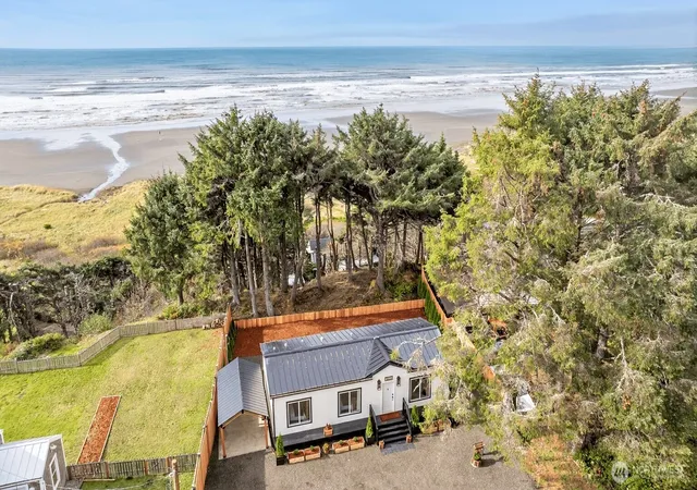 Photo 2 of Manufactured home for sale at 47295 State Route 109, Moclips, WA 98562 | MLS# NWM2499763 | Listing updated on 2026-09-17