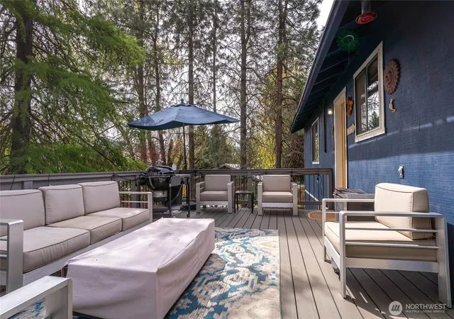 Photo 2 of Single family home for sale at 524 Mine St, Leavenworth, WA 98826 | MLS# NWM2499795 | Listing updated on 2026-09-17