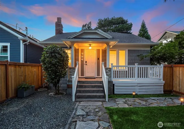 Photo 1 of Single family home for sale at 826 Ne 80th Street, Seattle, WA 98115 | MLS# NWM2499918 | Listing updated on 2026-09-17
