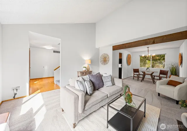 Photo 4 of Single family home for sale at 2204 SW 308th Street, Federal Way, WA 98023 | MLS# NWM2499968 | Listing updated on 2026-10-07