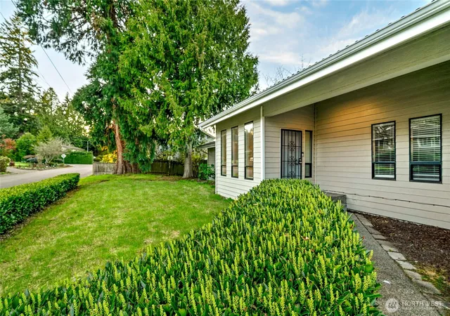 Photo 2 of Contingent at 558 Sw 298th Street, Federal Way, WA 98023 | MLS# NWM2500020 | Listing updated on 2026-09-17