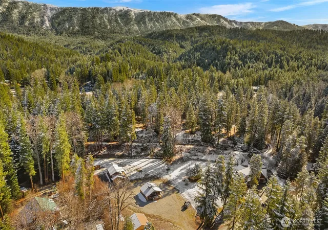 Photo 4 of Single family home for sale at 2116 Chiwawa Ct, Leavenworth, WA 98826 | MLS# NWM2500154 | Listing updated on 2026-09-17