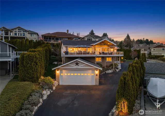 Photo 1 of Single family home for sale at 563 Topaz Pl, Manson, WA 98831 | MLS# NWM2500536 | Listing updated on 2026-09-17