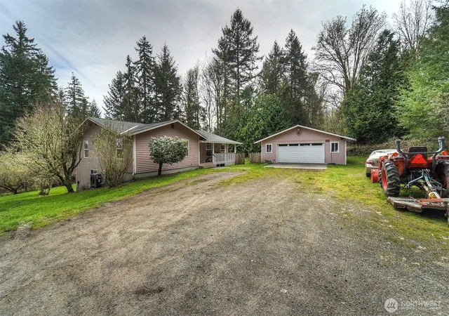Photo 1 of Single family home for sale at 31481 Night Owl Ave Ne, Kingston, WA 98346 | MLS# NWM2500773 | Listing updated on 2026-09-17