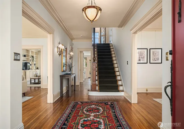 Photo 4 of Single family home for sale at 2647 Cascadia Ave S, Seattle, WA 98144 | MLS# NWM2500848 | Listing updated on 2026-10-01