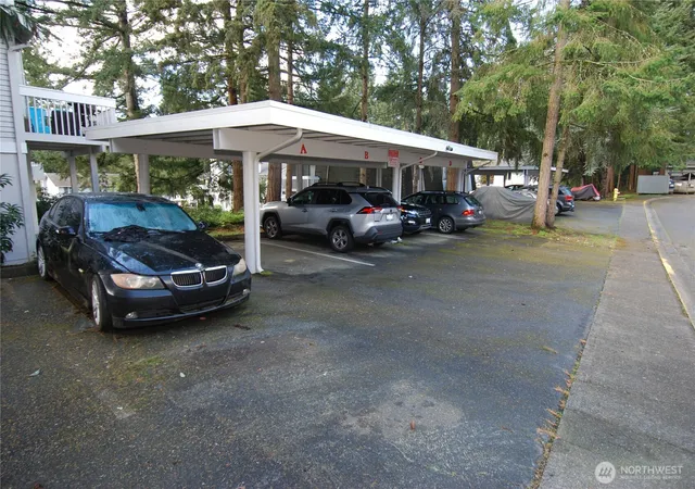Photo 3 of Multi family home for sale at 34019 1st Circle S, Federal Way, WA 98003 | MLS# NWM2501184 | Listing updated on 2026-09-17