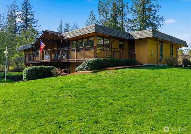 Photo 3 of Single family home for sale at 14608 Ap Tubbs Rd E, Buckley, WA 98321 | MLS# NWM2501260 | Listing updated on 2026-09-22