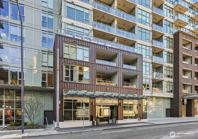 Photo 2 of Condo for sale at 583 Battery St #715N, Seattle, WA 98121 | MLS# NWM2501483 | Listing updated on 2026-10-02