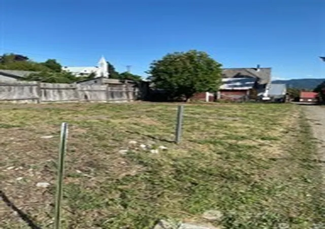 Photo 1 of Land for sale at 200 E Arizona Ave, Roslyn, WA 98941 | MLS# NWM2501523 | Listing updated on 2026-09-17