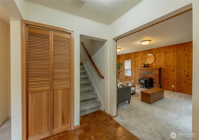 Photo 3 of Single family home for sale at 20006 68th Avenue NE, Kenmore, WA 98028 | MLS# NWM2501644 | Listing updated on 2026-09-17