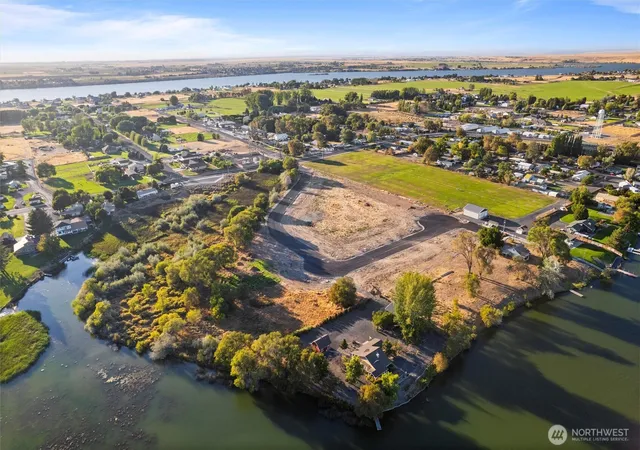 Photo 3 of Land for sale at 1 Valley Rd Ne #1, Moses Lake, WA 98837 | MLS# NWM2501654 | Listing updated on 2026-09-17