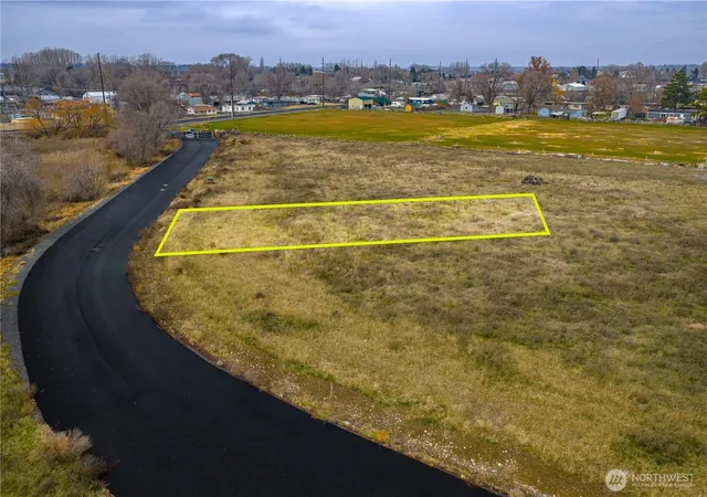 Photo 3 of Land for sale at 3 Valley Rd NE #3, Moses Lake, WA 98837 | MLS# NWM2501754 | Listing updated on 2026-09-17