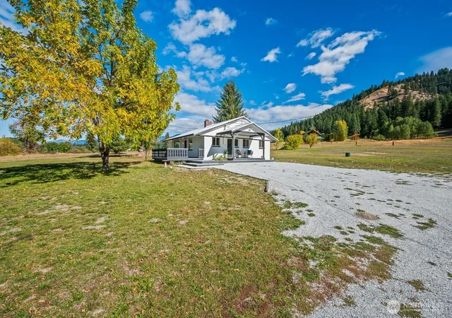 Photo 3 of Single family home for sale at 18451 Camp 12 Rd, Leavenworth, WA 98826 | MLS# NWM2501782 | Listing updated on 2026-09-24