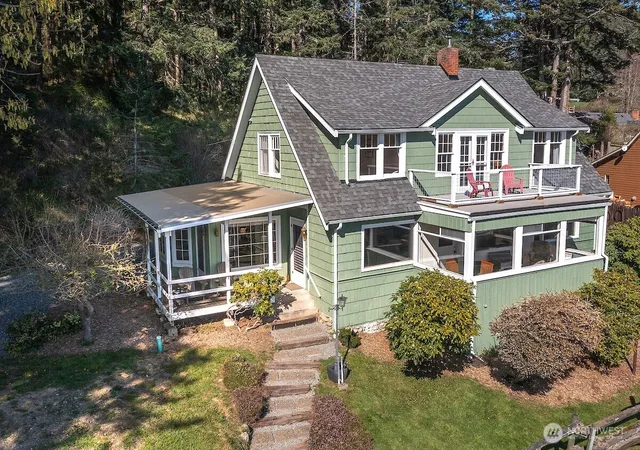 Photo 1 of Single family home for sale at 445 Point Lawrence Rd, Olga, WA 98279 | MLS# NWM2502026 | Listing updated on 2026-09-17