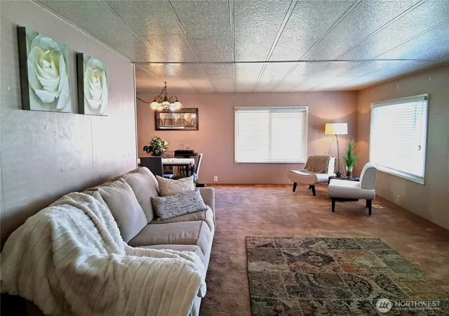Photo 3 of Manufactured home for sale at 815 124th Street SW #36, Everett, WA 98204 | MLS# NWM2502086 | Listing updated on 2026-09-22