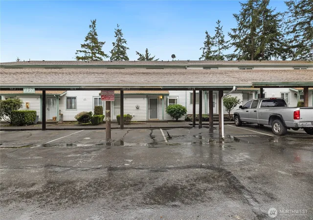Photo 2 of Condo for sale at 1721 Sw 318th Place #48D, Federal Way, WA 98023 | MLS# NWM2502114 | Listing updated on 2026-09-17