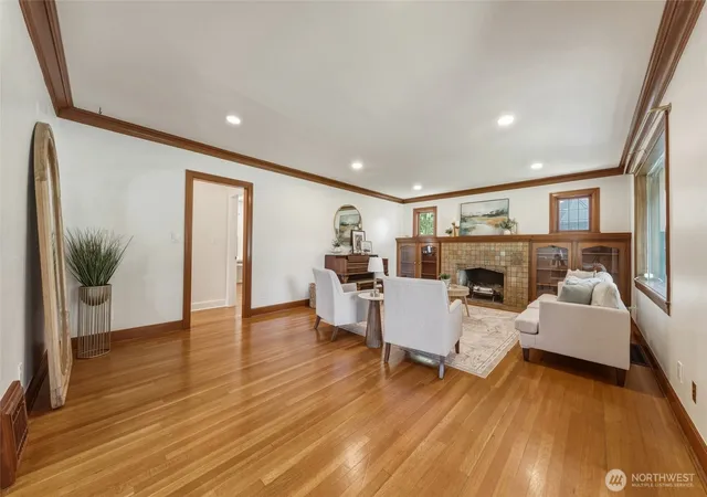 Photo 3 of Single family home for sale at 317 Main St, Waitsburg, WA 99361 | MLS# NWM2503007 | Listing updated on 2026-10-02