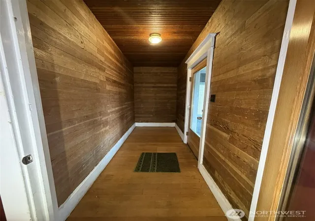 Photo 4 of Single family home for sale at 918 W Cushing St, Aberdeen, WA 98520 | MLS# NWM2505103 | Listing updated on 2026-09-28