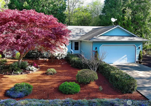 Photo 1 of Single family home for sale at 33 Goldfinch Ln, Port Ludlow, WA 98365 | MLS# NWM2505429 | Listing updated on 2026-09-16