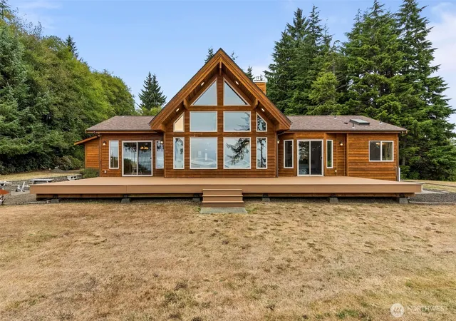 Photo 2 of Single family home for sale at 24 Anderson Ln, Hoquiam, WA 98550 | MLS# NWM2505435 | Listing updated on 2026-09-16