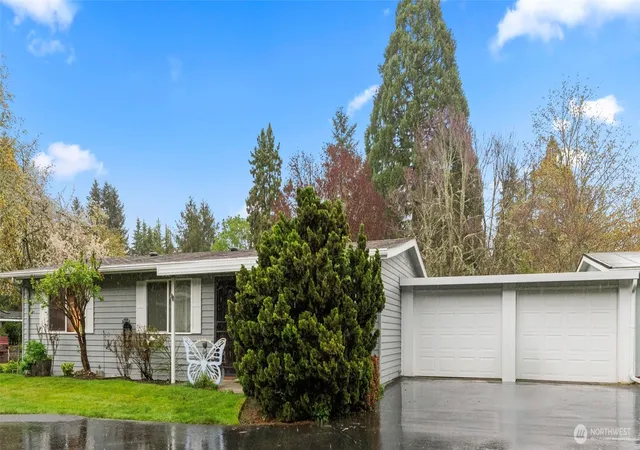 Photo 3 of Condo for sale at 3300 Carpenter Rd Se #18, Lacey, WA 98503 | MLS# NWM2508623 | Listing updated on 2026-10-01